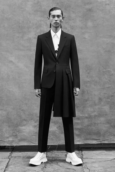 Look 5